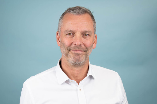 Dr. Michael Steiner