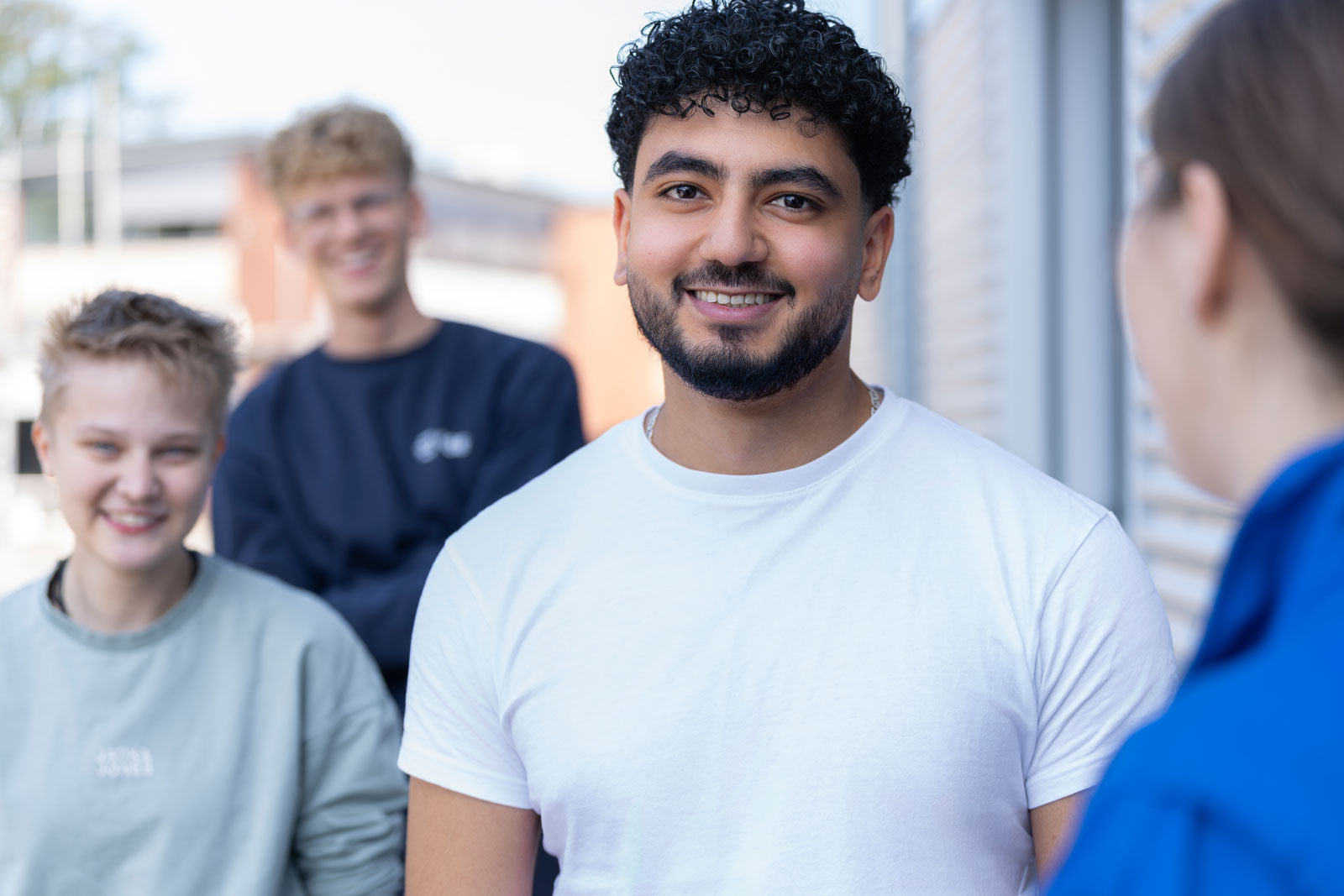 Our apprentice Taoufik with other apprentices